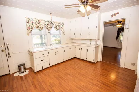 666 Powell Bridge Rd, Harmony, NC 28634 photo 24