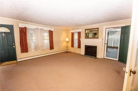 666 Powell Bridge Rd, Harmony, NC 28634 photo 9