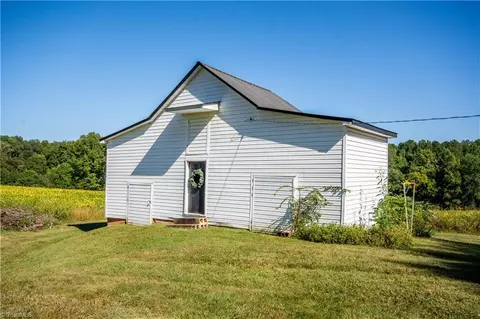 666 Powell Bridge Rd, Harmony, NC 28634 photo 38
