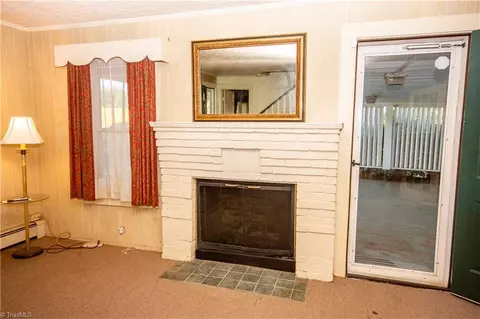 666 Powell Bridge Rd, Harmony, NC 28634 photo 10