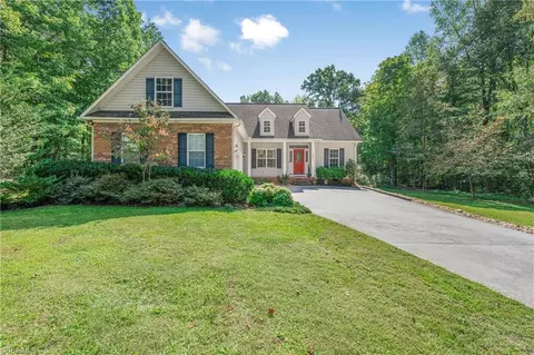 1617 Lone Hickory Rd, Yadkinville, NC 27055