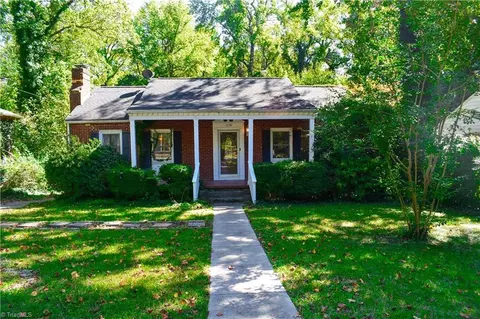1058 Montlieu Ave, High Point, NC 27262
