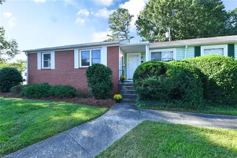 535 Overlook St, Greensboro, NC 27403