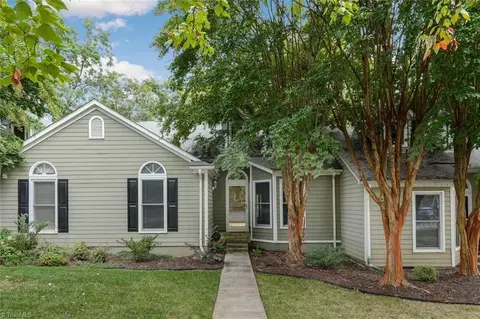 23 Brookway Dr, Greensboro, NC 27410