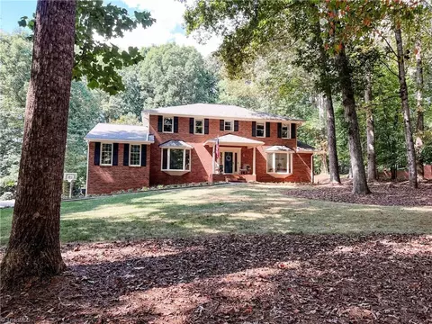 3817 Tangle Oak Dr, Clemmons, NC 27012 photo 1