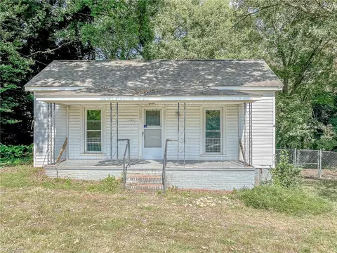 701 Church St, Eden, NC 27288