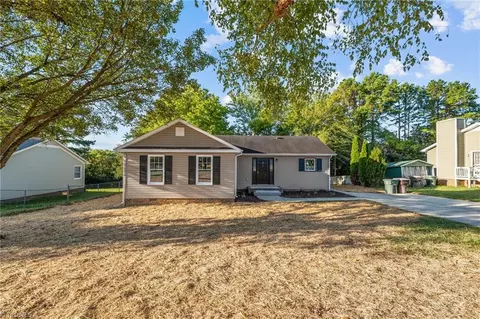 911 Vandalia Rd, Greensboro, NC 27406
