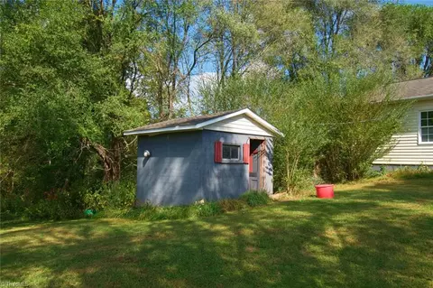 268 Dockery Rd, Purlear, NC 28665 photo 35