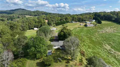268 Dockery Rd, Purlear, NC 28665 photo 42