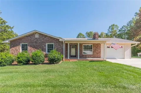 410 Henry Parrish Rd, Asheboro, NC 27205