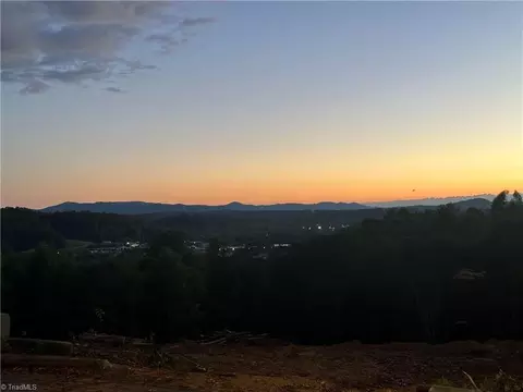 1295 Colonial Hts, North Wilkesboro, NC 28659