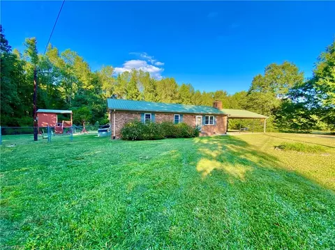 2320 Crescent Rd, Salisbury, NC 28146 photo 4
