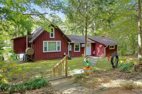 175 Pam Ave, Lexington, NC 27292