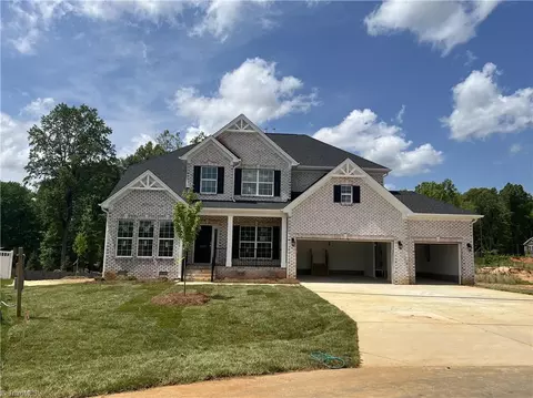 1093 Luna Creek Ct #51, Kernersville, NC 27284