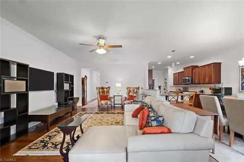 143 Windmill Trl, High Point, NC 27265 photo 8