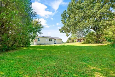 210 Unity St, Thomasville, NC 27360 photo 35