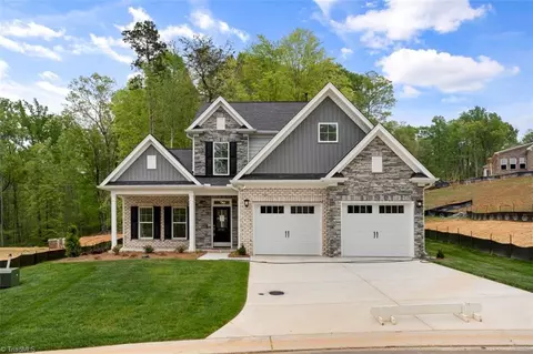 2721 Monarch Way, Winston Salem, NC 27106