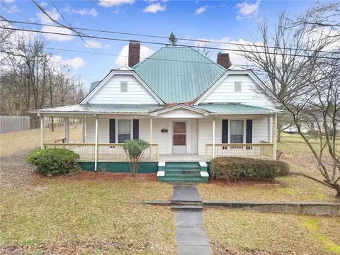 413 Hudson Ave S, Spencer, NC 28159