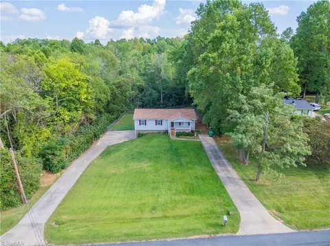 4214 Oak Haven Dr, Trinity, NC 27370 photo 7