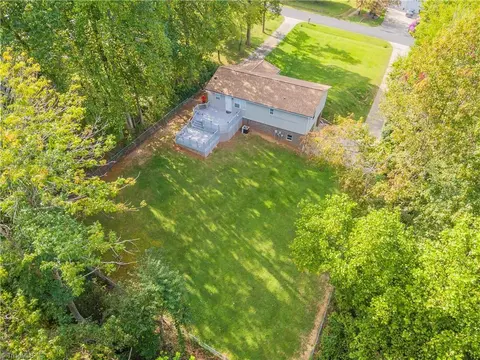 4214 Oak Haven Dr, Trinity, NC 27370 photo 4