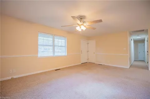 4214 Oak Haven Dr, Trinity, NC 27370 photo 9