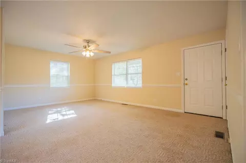 4214 Oak Haven Dr, Trinity, NC 27370 photo 8