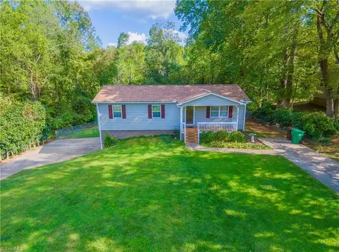 4214 Oak Haven Dr, Trinity, NC 27370 photo 2