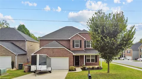 841 Roberson Comer Rd, Greensboro, NC 27455