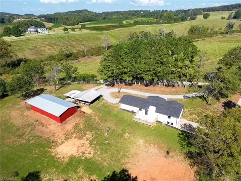 446 Kiger Rd, Pinnacle, NC 27043 photo 46