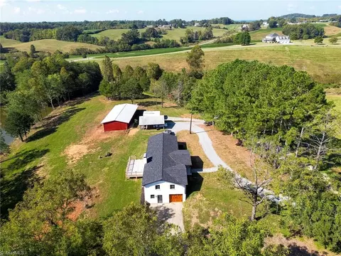 446 Kiger Rd, Pinnacle, NC 27043 photo 47