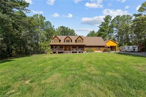 10275 Old Us Highway 64 E, Lexington, NC 27292