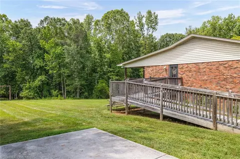 5185 Frye St, Trinity, NC 27370 photo 25