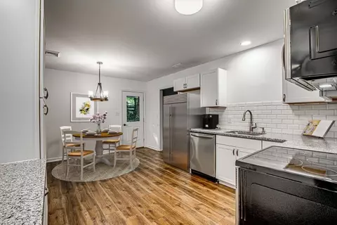 1027 Fenimore St, Winston Salem, NC 27103