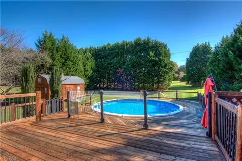 396 Raye Dr, Winston Salem, NC 27107
