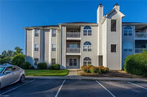 3646 Morris Farm Dr #1B, Greensboro, NC 27409