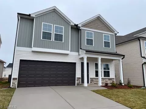 3934 Angel Hill Ln, High Point, NC 27265