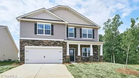 4722 Reedy Creek Farm Cir, Greensboro, NC 27406