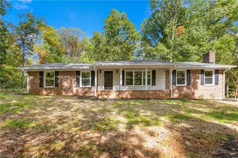 145 Canterbury Rd, Reidsville, NC 27320