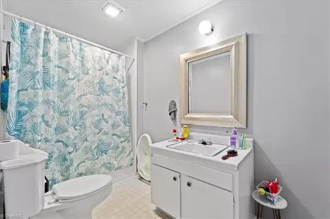 1619 Walker Pl, High Point, NC 27260 photo 13