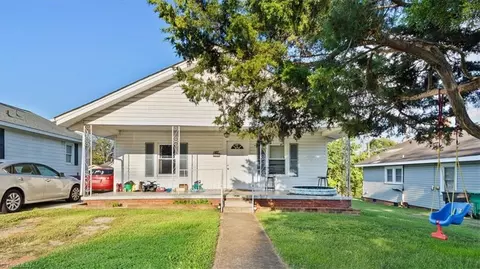 1619 Walker Pl, High Point, NC 27260 photo 2