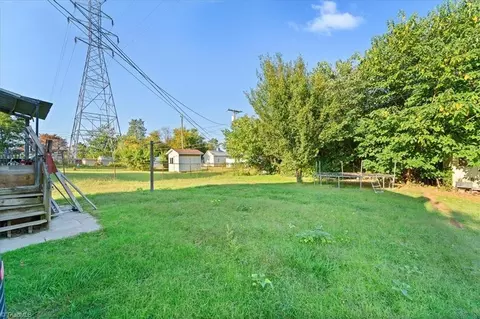 1619 Walker Pl, High Point, NC 27260 photo 22