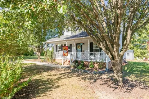4890 Beckel Rd, Winston Salem, NC 27127