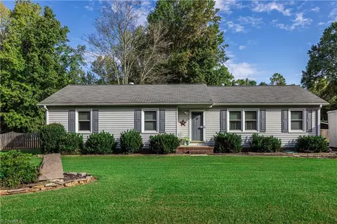 4601 Kincaid Dr, Greensboro, NC 27406