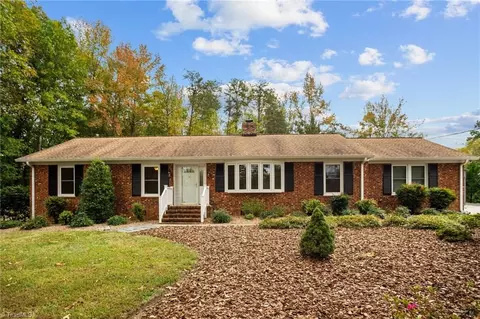 2116 Ledford Rd, Greensboro, NC 27406