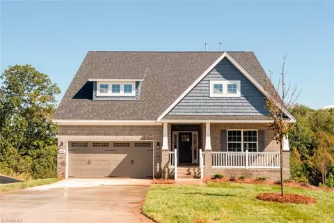 4495 Olivine Ln, Pfafftown, NC 27040