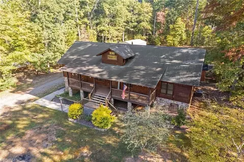 1558 Hunters Woods Dr, Trinity, NC 27370 photo 6
