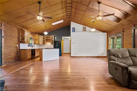 1558 Hunters Woods Dr, Trinity, NC 27370 photo 11