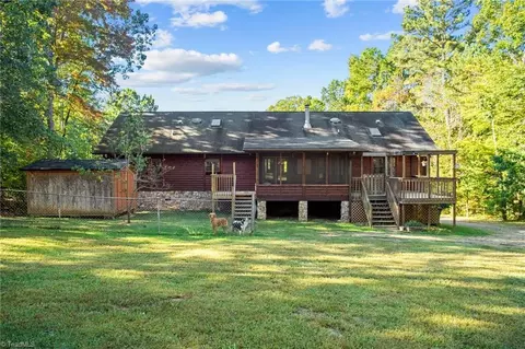 1558 Hunters Woods Dr, Trinity, NC 27370 photo 41