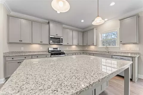 Kitchen - 105 Silver Maple Dr, King, NC 27021 photo 3 of 7