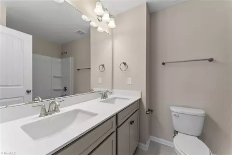Bath - 105 Silver Maple Dr, King, NC 27021 photo 4 of 4